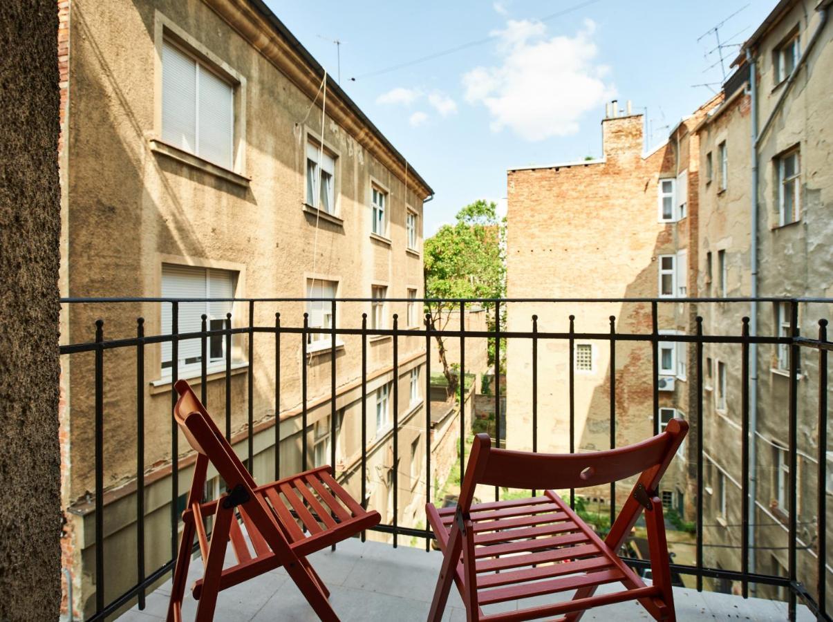 Porta Downtown By Irundo Apartment