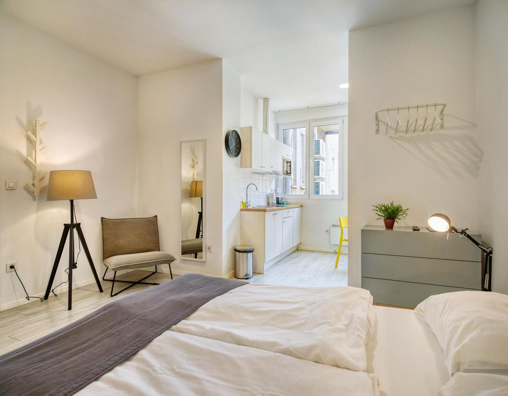 Porta Downtown By Irundo Apartment